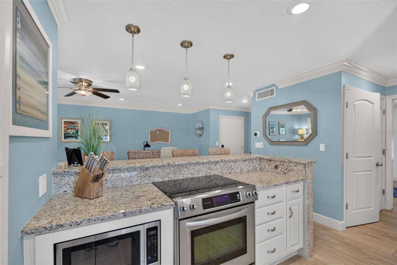 1141 W Peppertree Drive, Unit 1141, Sarasota, FL 34242 Photo