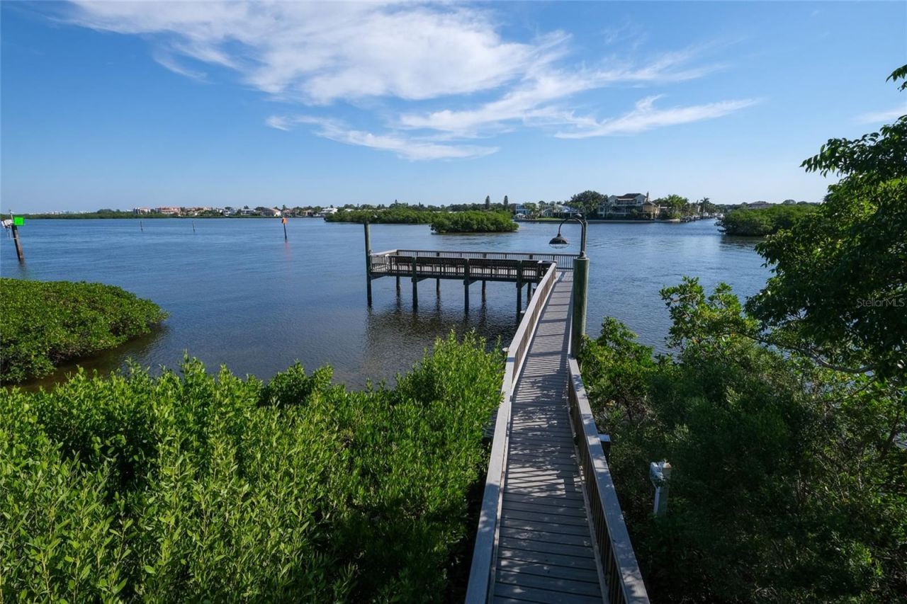 1141 W Peppertree Drive, Unit 1141, Sarasota, FL 34242 Photo