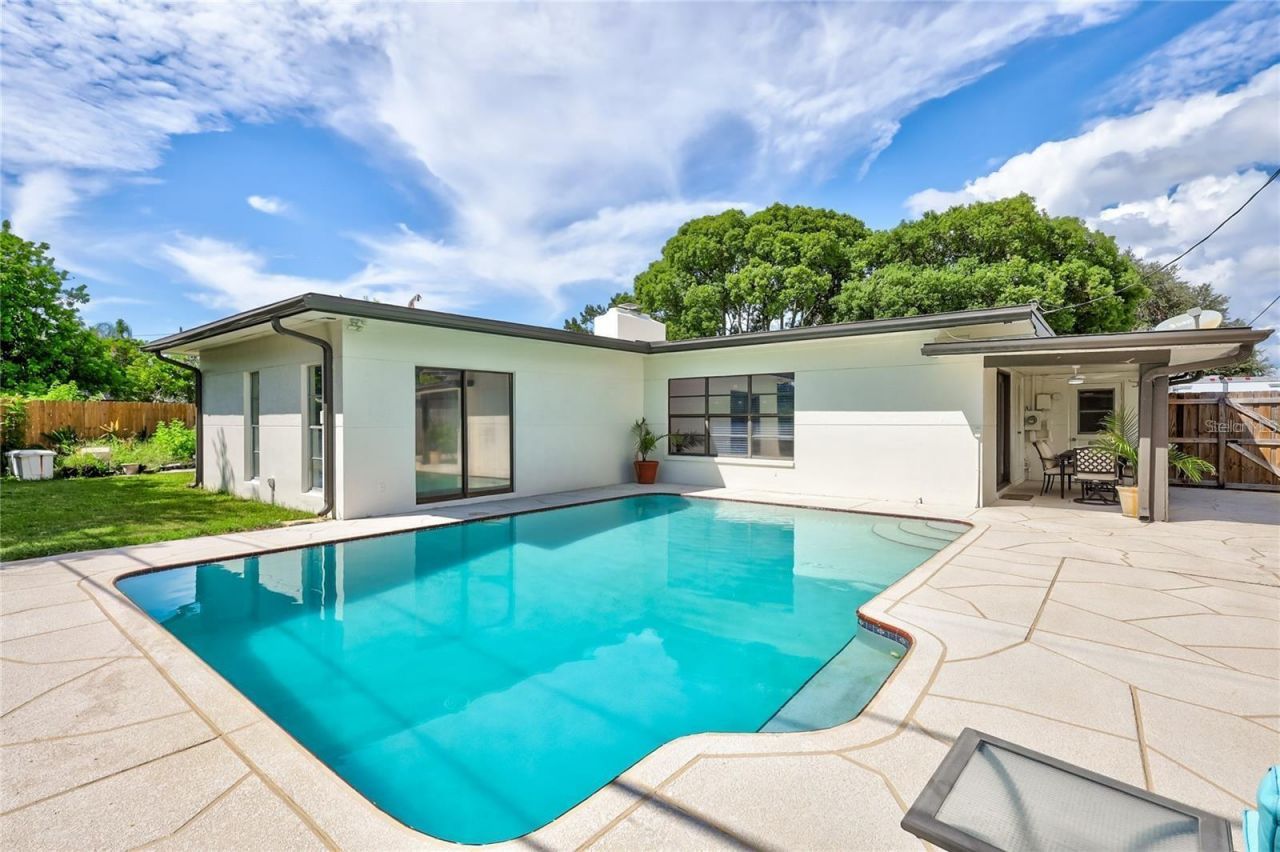 8532 Kumquat Avenue , Seminole, FL 33777 Photo