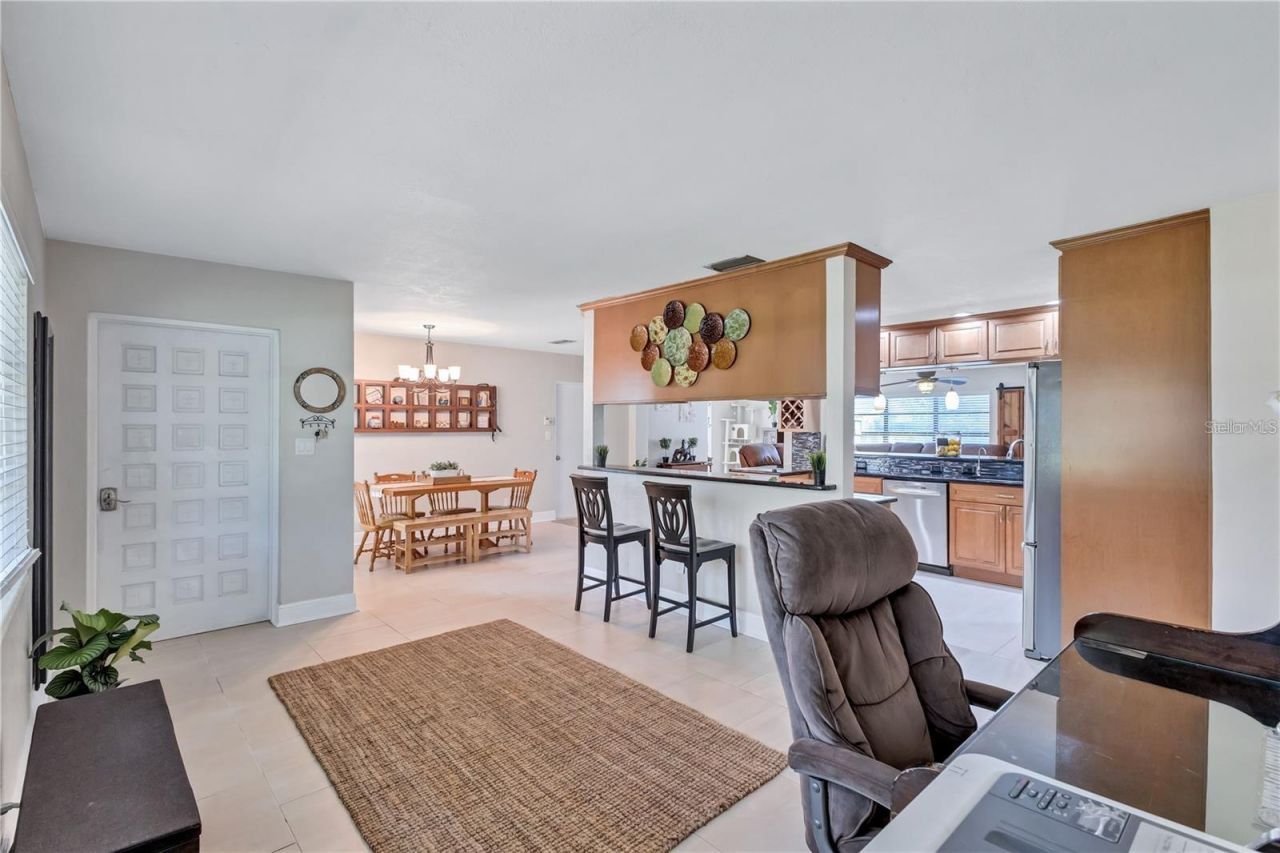 8532 Kumquat Avenue , Seminole, FL 33777 Photo