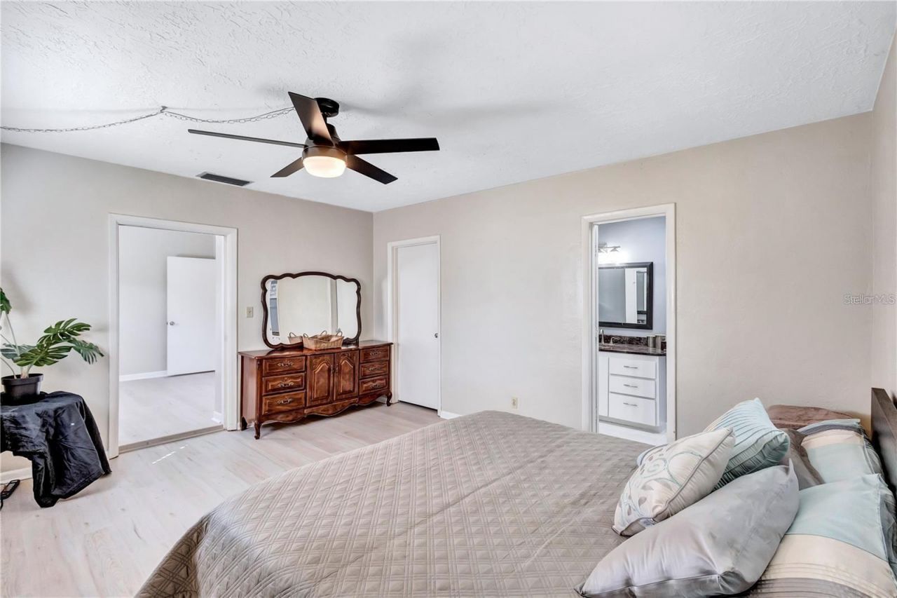 8532 Kumquat Avenue , Seminole, FL 33777 Photo
