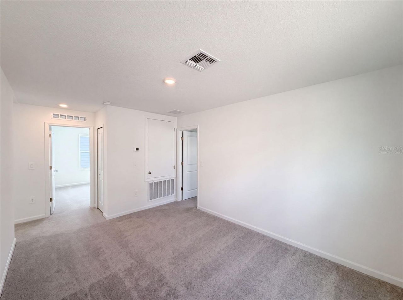 2142 Lasso Loop, Eagle Lake, FL 33839 Photo