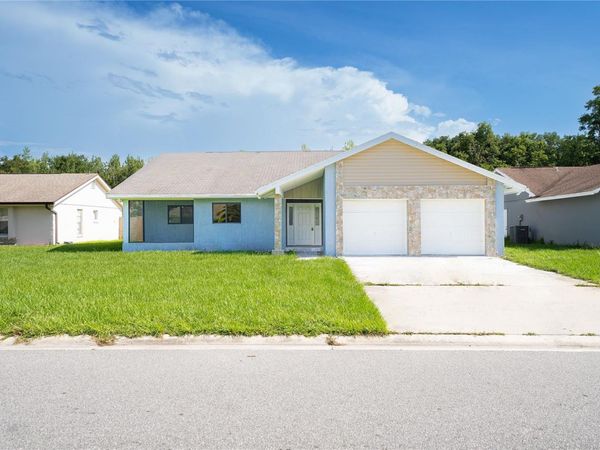 848 E FLAG LANE , KISSIMMEE, FL 34759