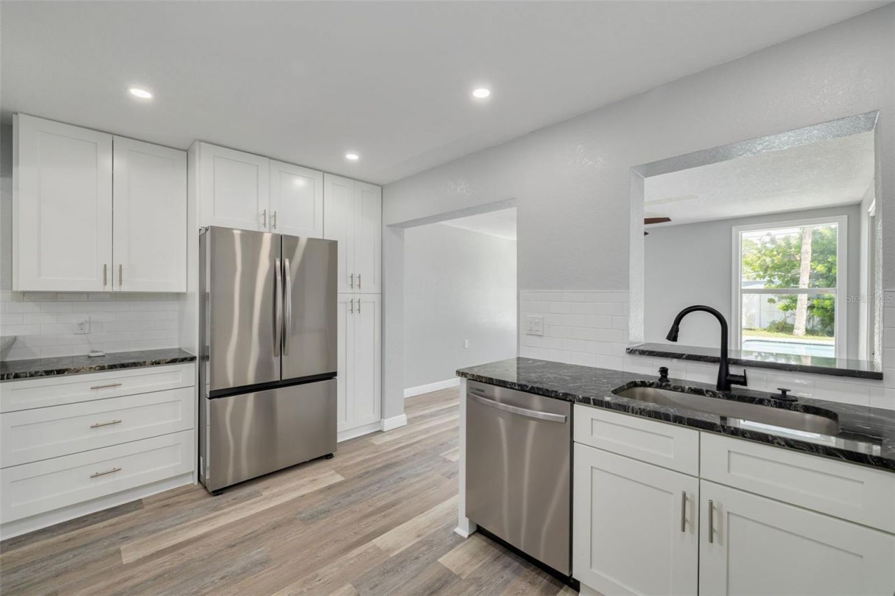 4227 Harrisburg Street Ne, Saint Petersburg, FL 33703 Photo
