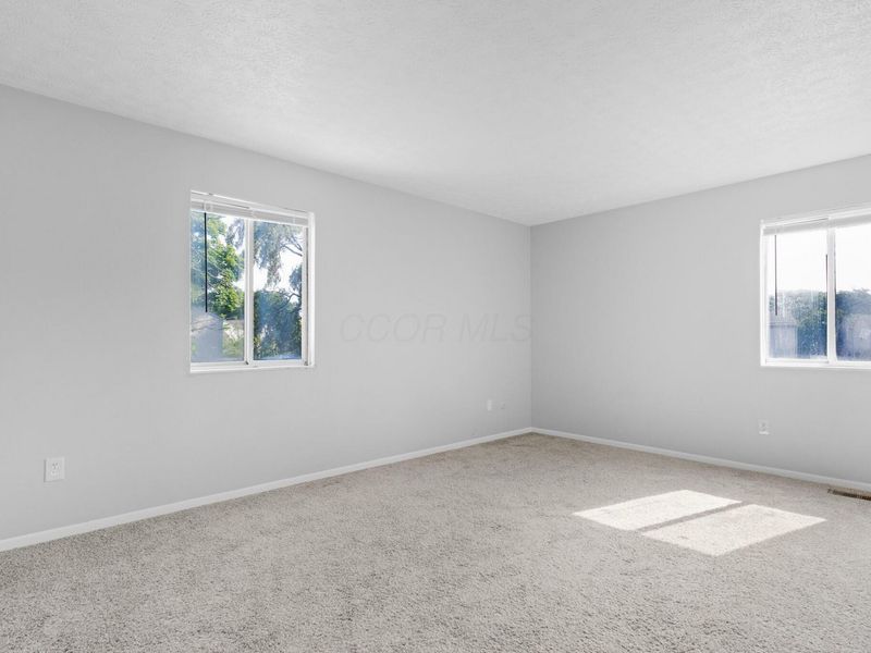 5204 Dierker Road, Unit D, Columbus, OH 43220 Photo 13