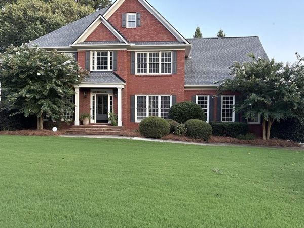 766 Braidwood Cove NW, Acworth, GA 30101