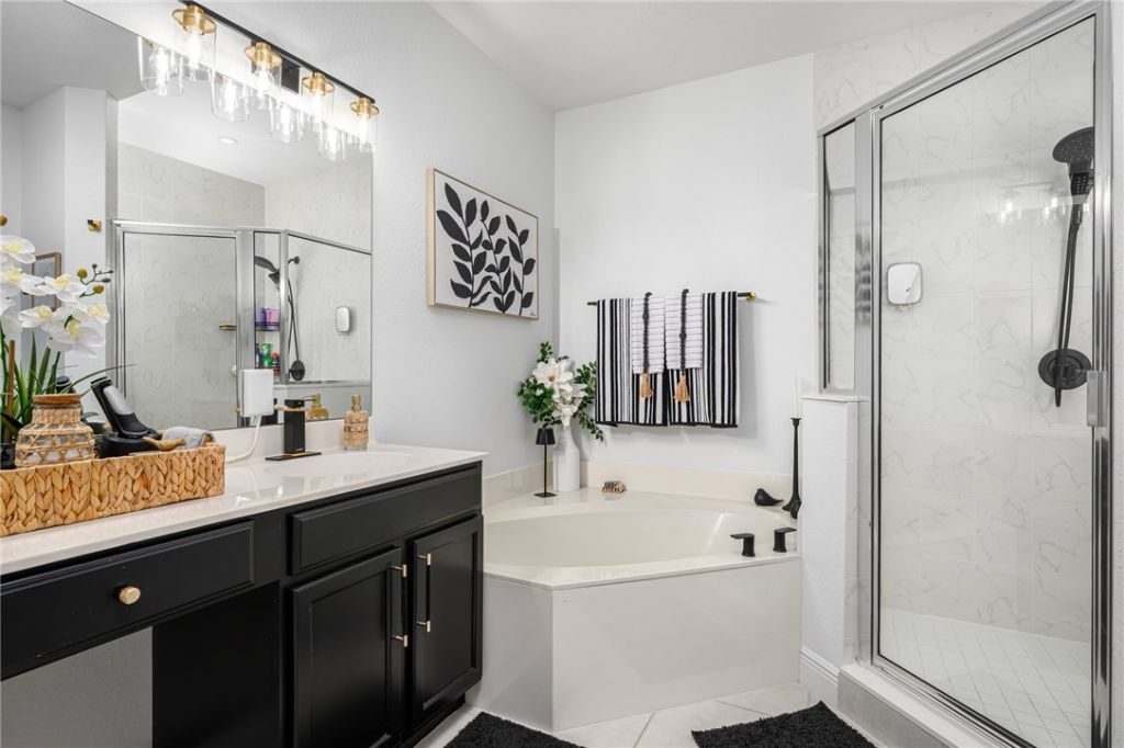 2755 65th Drive, Unit 104, Vero Beach, FL 32966 Photo