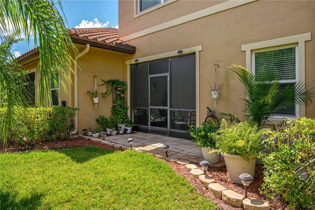 2755 65th Drive, Unit 104, Vero Beach, FL 32966 Photo
