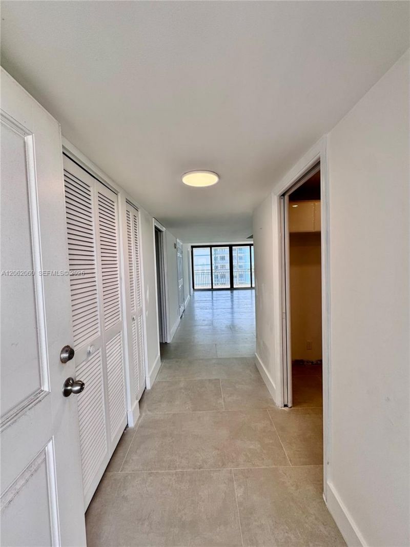 911 Ocean Dr , Unit 503, Juno Beach, FL 33408 Photo