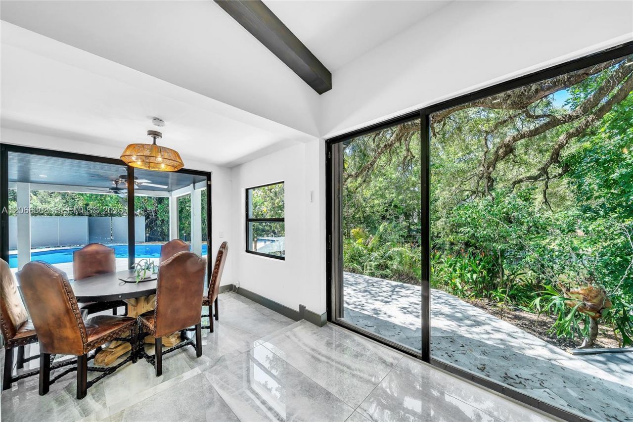5811 SW 33rd Ter , Hollywood, FL 33312 Photo