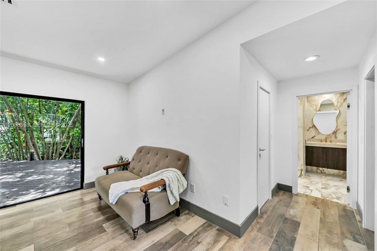 5811 SW 33rd Ter , Hollywood, FL 33312 Photo