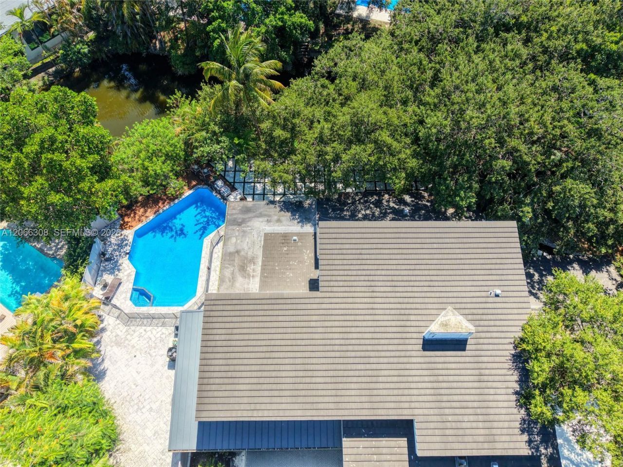 5811 SW 33rd Ter , Hollywood, FL 33312 Photo