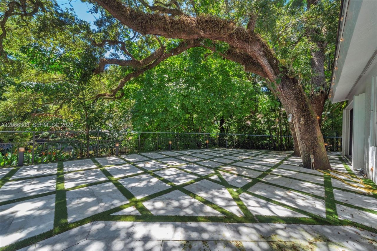 5811 SW 33rd Ter , Hollywood, FL 33312 Photo