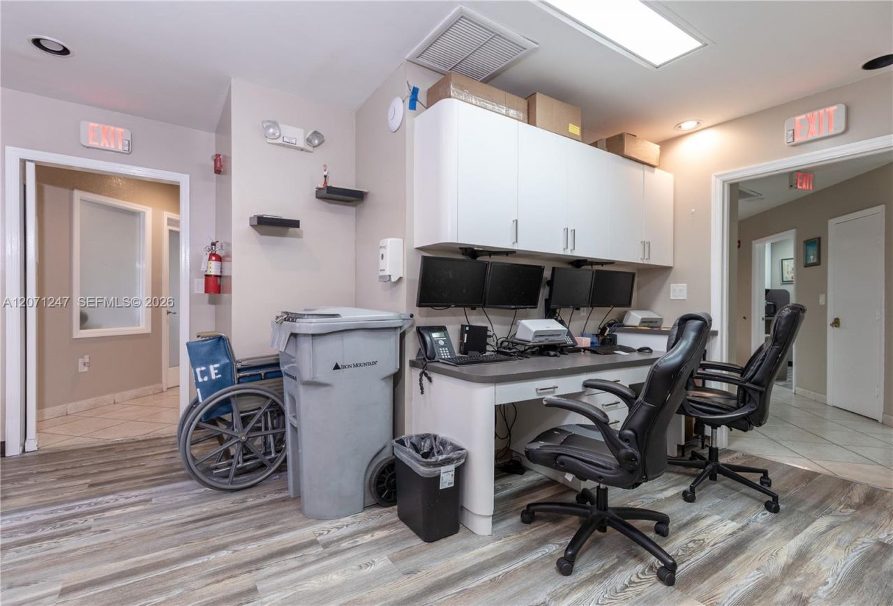 7765 SW 87th Ave , Unit 212A, Miami, FL 33173 Photo