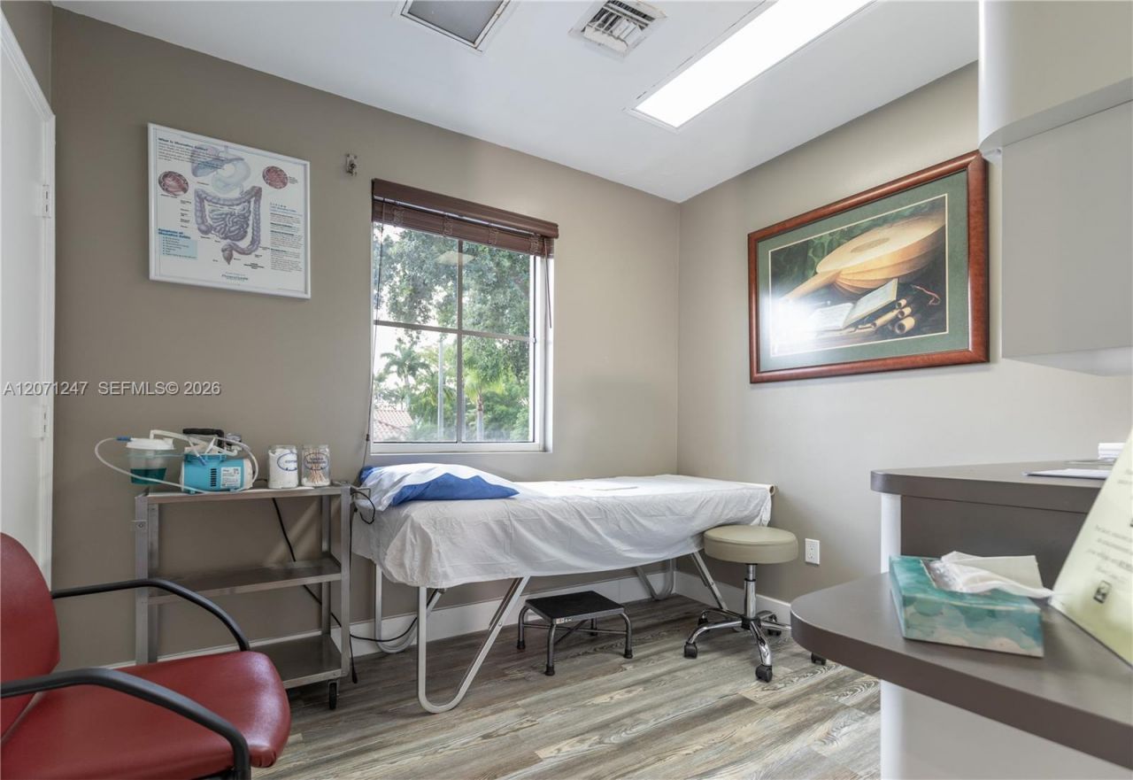 7765 SW 87th Ave , Unit 212A, Miami, FL 33173 Photo