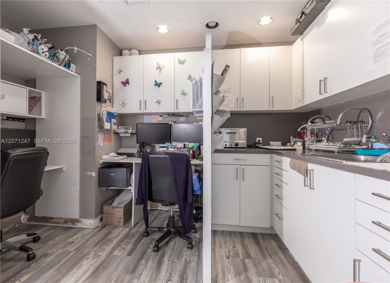 7765 SW 87th Ave , Unit 212A, Miami, FL 33173 Photo