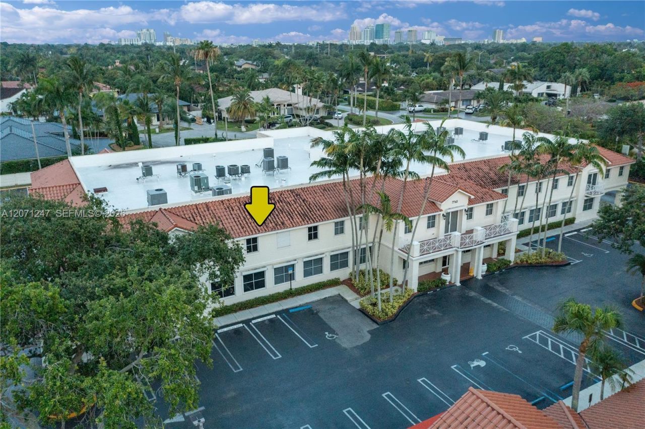 7765 SW 87th Ave , Unit 212A, Miami, FL 33173 Photo