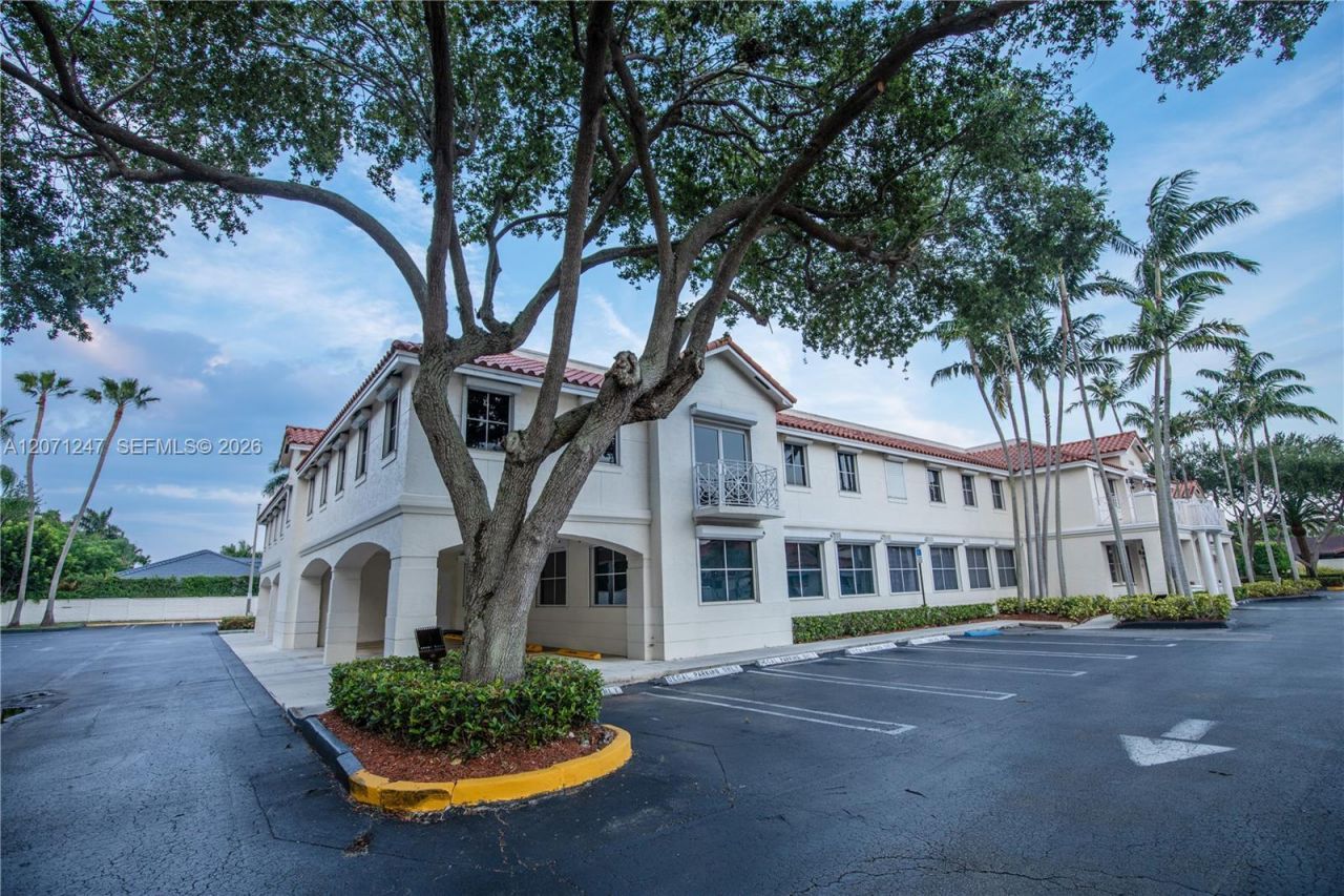 7765 SW 87th Ave , Unit 212A, Miami, FL 33173 Photo