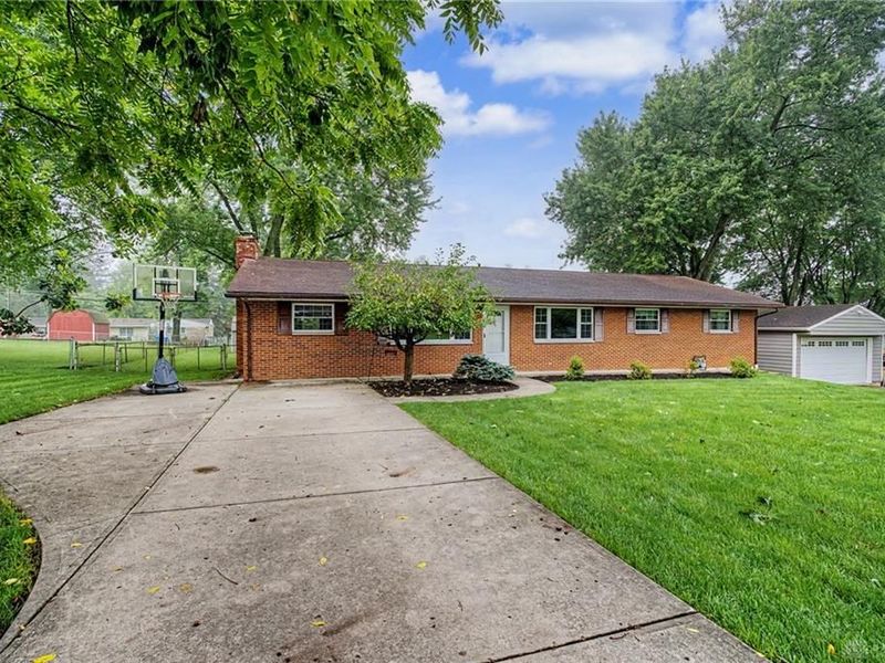 2863 Crone Road, Dayton, OH 45434 Photo 2