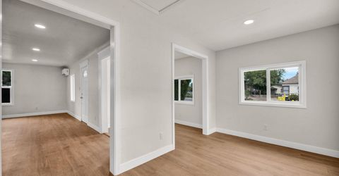 1559 D Street, Sparks, NV 89431 Photo
