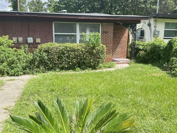 7915 HARE Avenue, Jacksonville, FL 32211