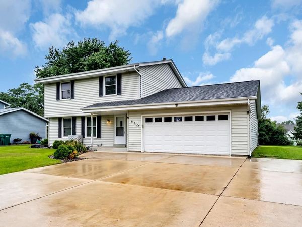 430 18th AVENUE, Union Grove, WI 53182