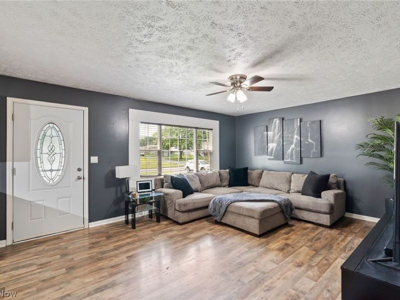 5684 Stanford Avenue, Youngstown, OH 44515 Photo 4
