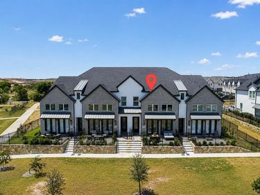 2205 Wayfield Lane, Fort Worth, TX 76008