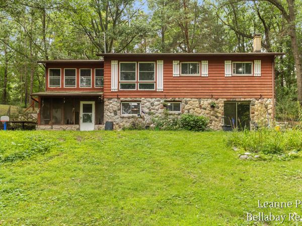 817 W Kirby Road, Battle Creek, MI 49017