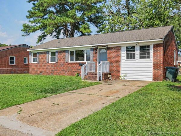 8536 Orcutt Avenue , Newport News, VA 23605