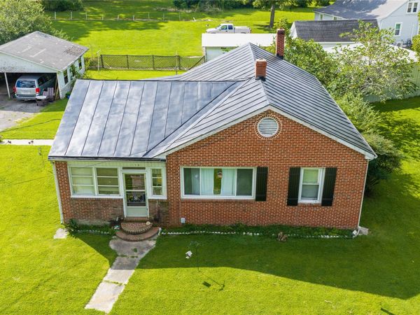 110 Ogden Street , West Point, VA 23181