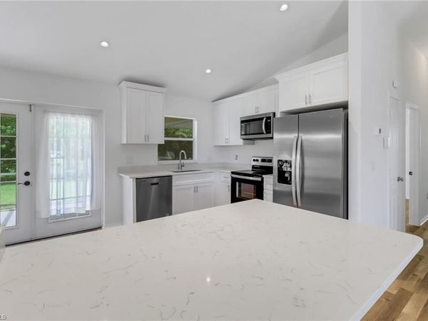 18560 Holly RD , FORT MYERS, FL 33967