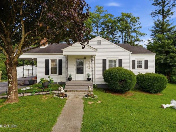 47 Bilbrey St, Crossville, TN 38555