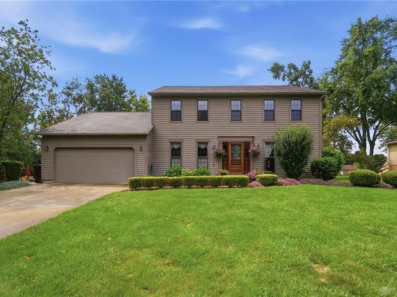 2360 Seneca Drive, Troy, OH 45373 Photo 4