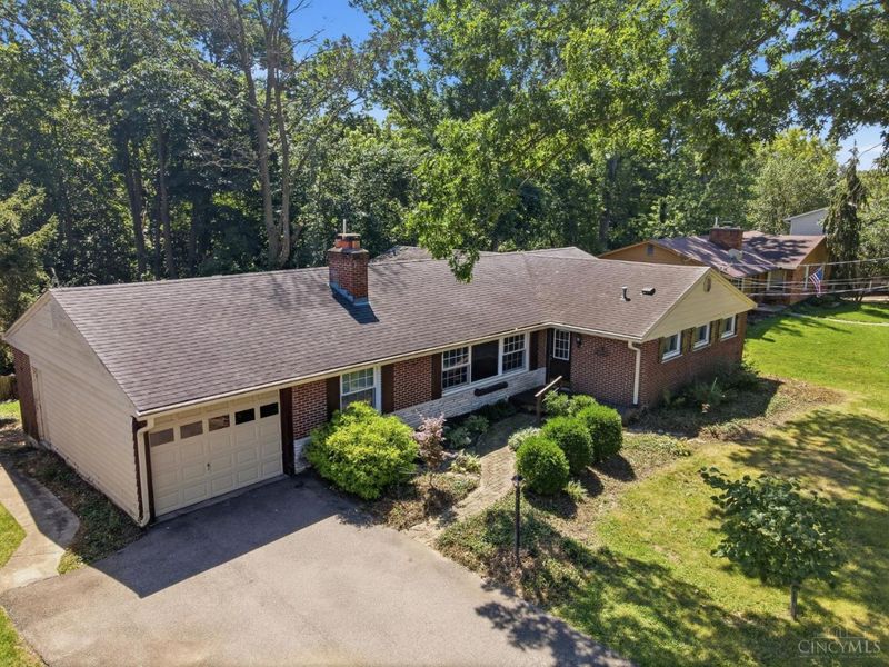 1050 nimitz Lane, Anderson Township, OH 45230 Photo 3