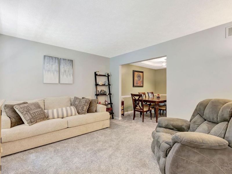 2352 Neeb Road, Green Township, OH 45233 Photo 8
