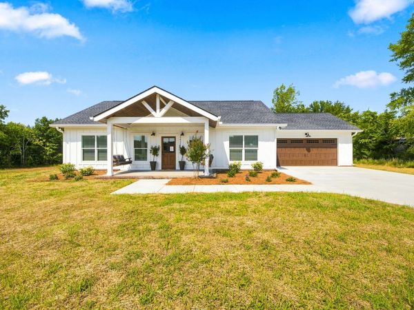 3421 Joe Brown Rd , Murfreesboro, TN 37129