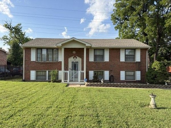3214 Cloverwood Dr , Nashville, TN 37214