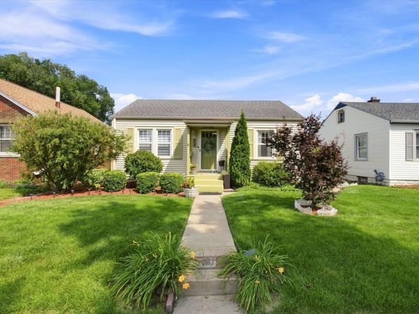 2007 44th Street , Rock Island, IL 61201