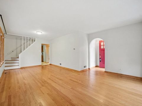 Main Photo
