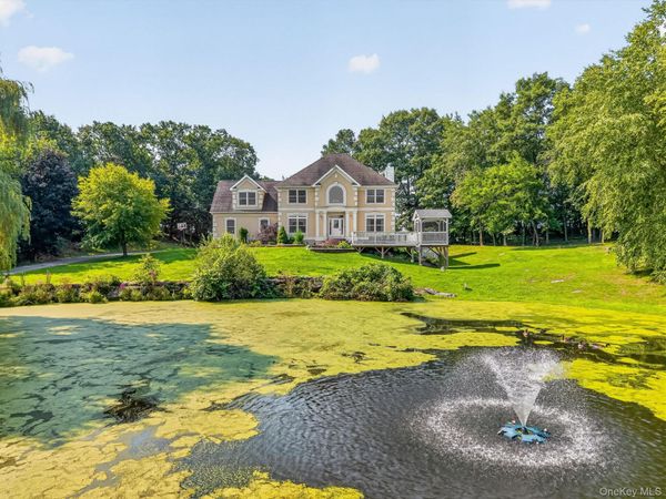 15 Winston Place , Marlboro, NY 12542