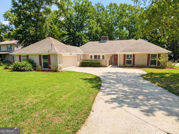 19 E Creekview Drive SW, Rome, GA 30165