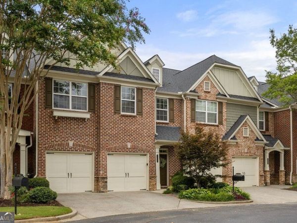 1606 Lexington Drive, Roswell, GA 30075