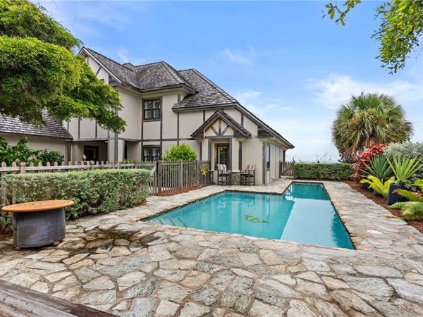 965 Pebble Lane, Indian River Shores, FL 32963