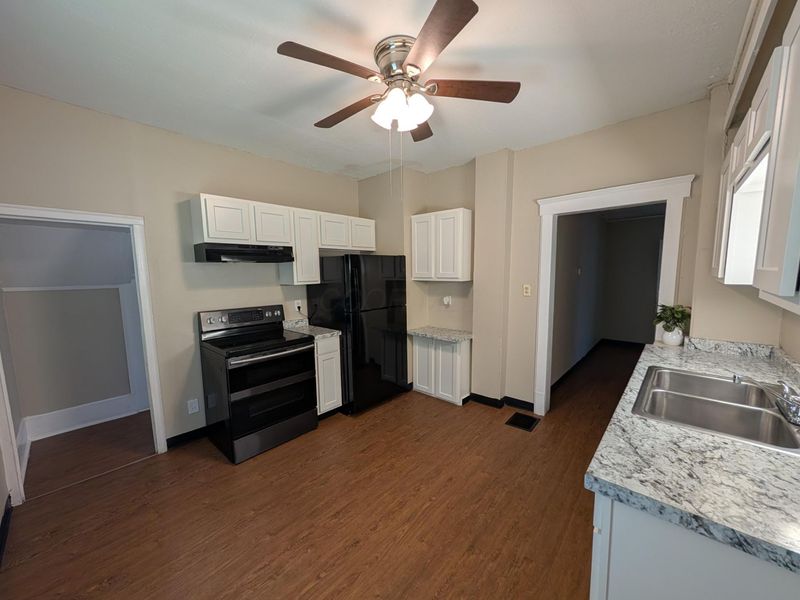 76 Cambria Street , Newark, OH 43055 Photo 3