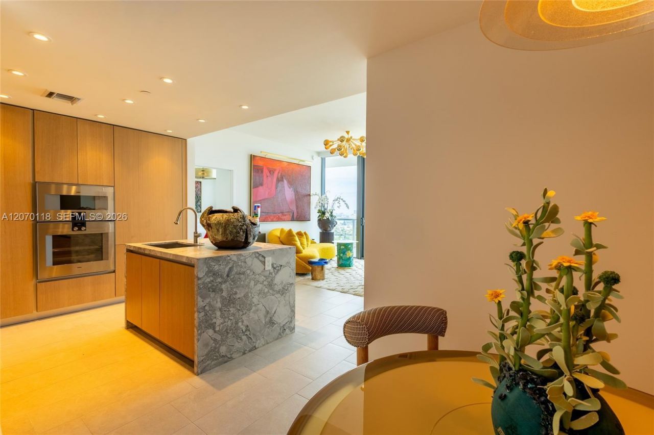 501 West Ave , Unit 3404, Miami Beach, FL 33139 Photo