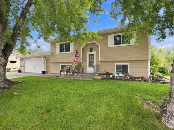 3708 REDWOOD, Rapid City, SD 57701