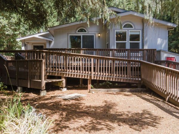 862 Autumn Lane, Glendale, OR 97442