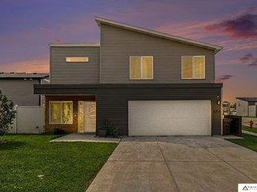 4728 N 36th Street, Lincoln, NE 68504