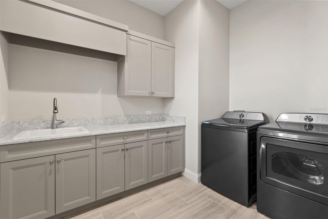 209 Pine Lilly Court, Lake Alfred, FL 33850 Photo